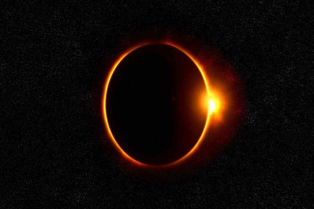 Eclissi solare 8 aprile 